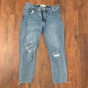 Abercrombie & Fitch Distressed A&F Mom Jeans